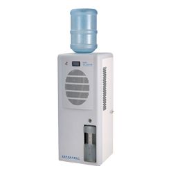 FDZ-7B风冷式不锈钢电热蒸馏水器(自动转换)图片