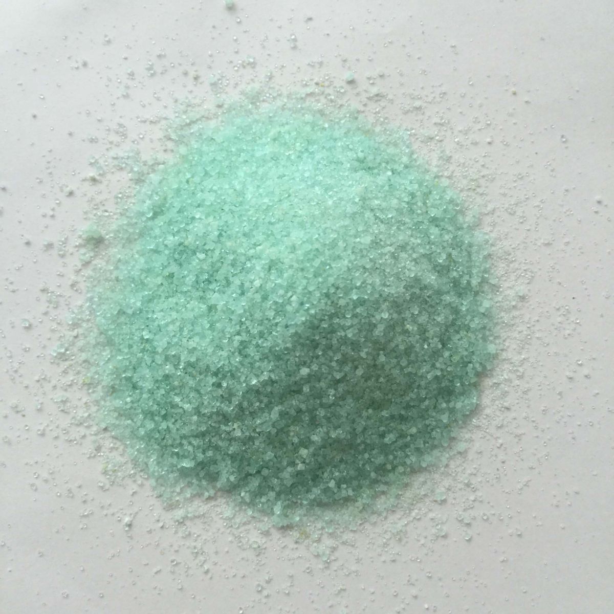 硫酸亚铁图片