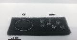 科学家开发出一种低成本聚氨酯海绵，可用于清理漏油
