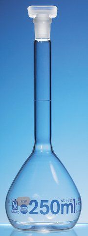 BRAND<sup>®</sup> volumetric flask BLAUBRAND<sup>®</sup> USP 27 conformity certified