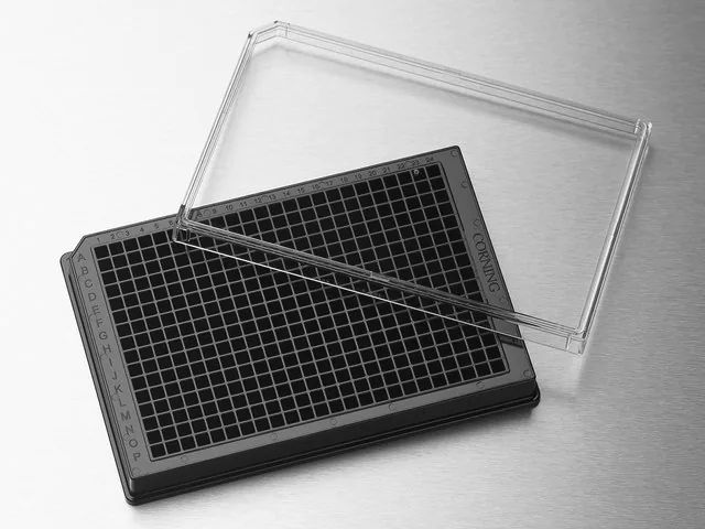 Corning<sup>®</sup> 384 well microplate, low flange