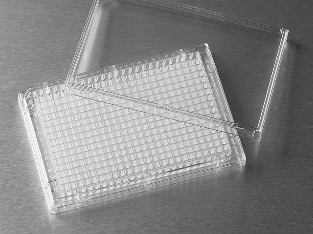 Corning<sup>®</sup> 384 well microplate