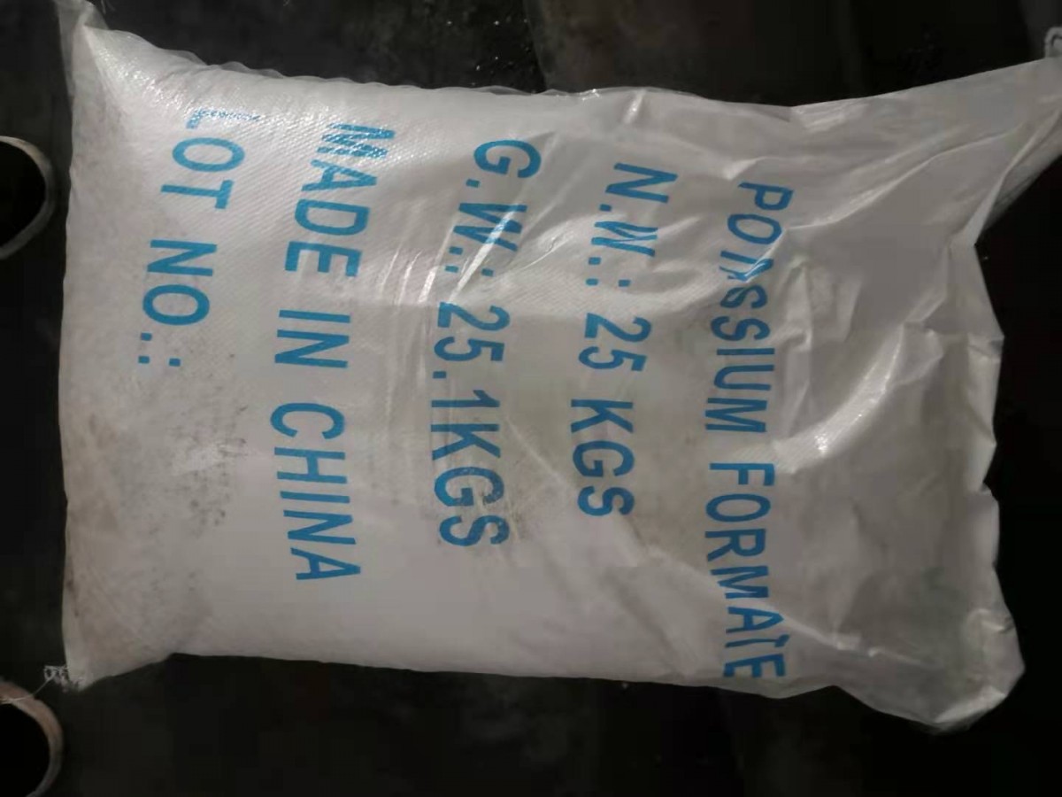 碳酸钾粉末图片