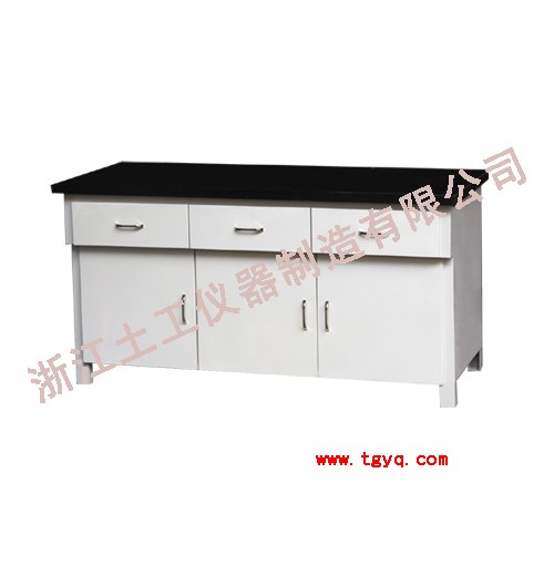 试验工作台3图片