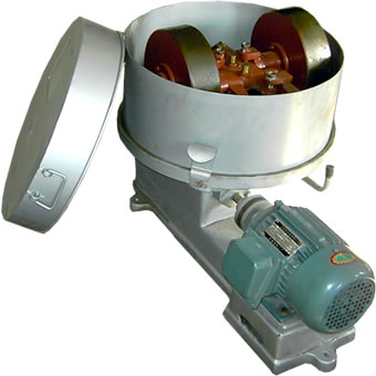 SHN-5碾轮式沾砂机图片