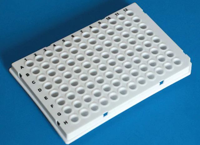BRAND<sup>®</sup> 96-well PCR plate