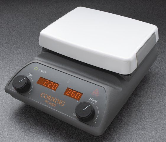 Corning<sup>®</sup> hotplate and stirrer with digital display