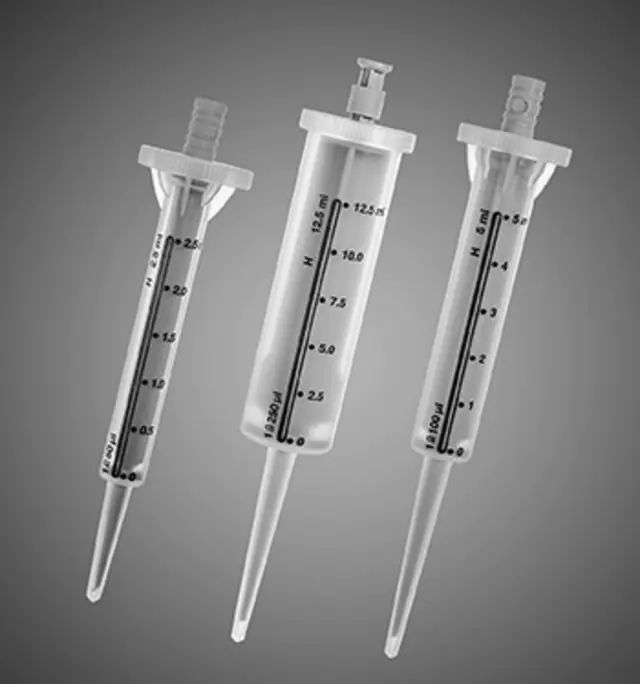 Corning<sup>®</sup> [TM = "Step-R"] Repeating Pipettor Syringe Tips