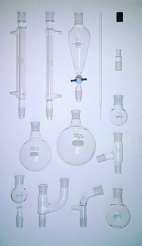 Corning<sup>®</sup> organic chemistry glassware kit