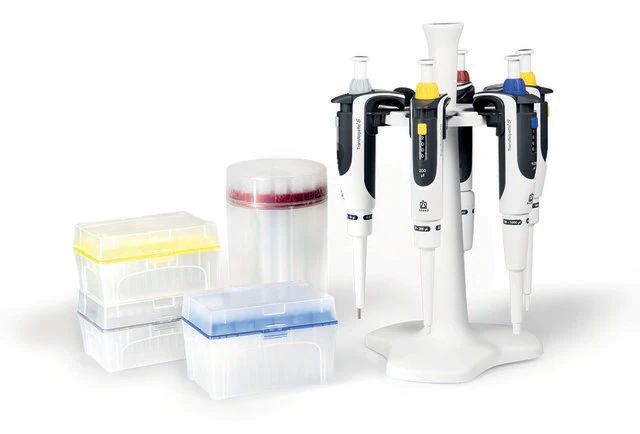 BRAND<sup>®</sup> Transferpette<sup>®</sup> S Pipette Starter Kit