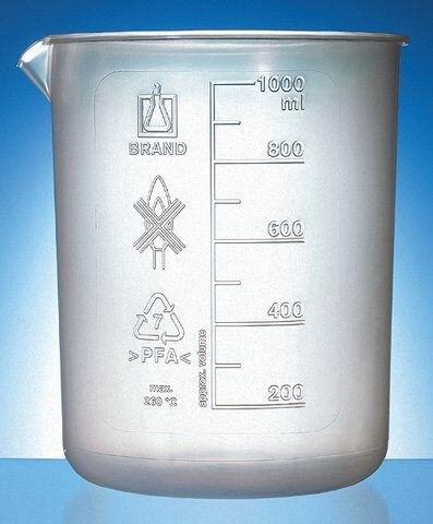 BRAND<sup>®</sup> Griffin beaker with spout