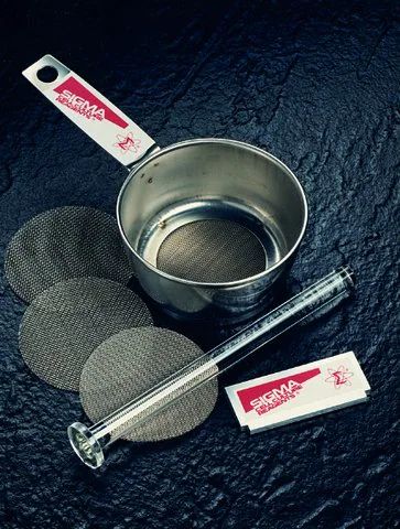 Cell dissociation sieve-tissue grinder kit