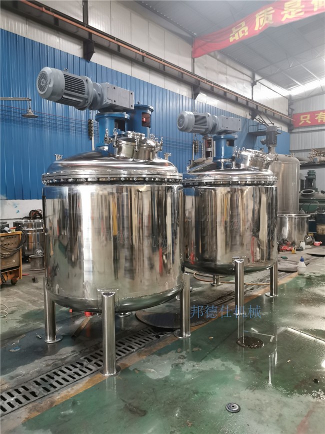 50L不锈钢材质反应釜图片