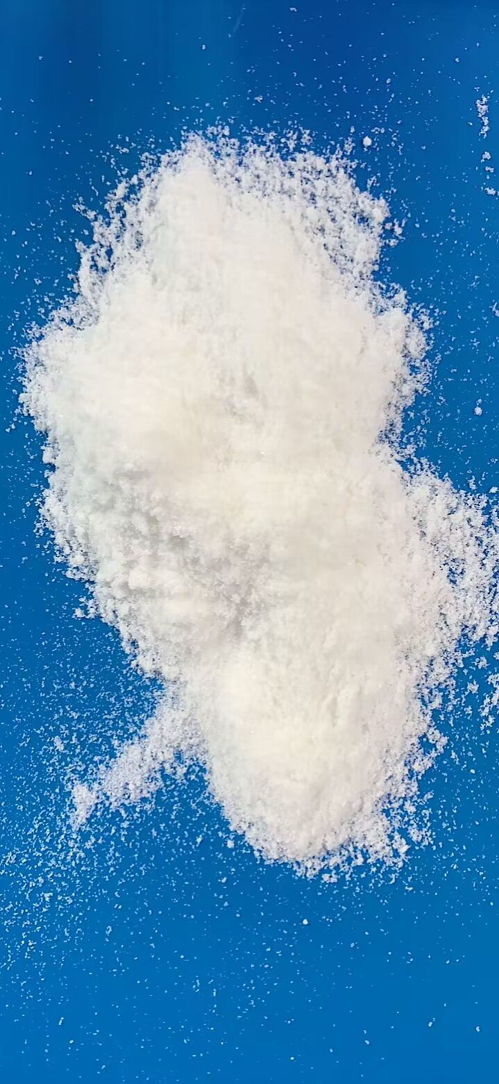 甲酸钙图片