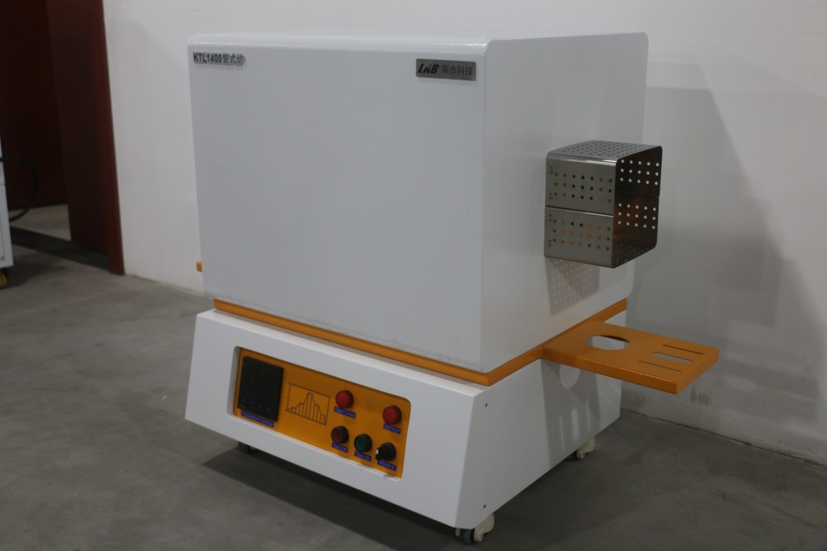 KTL1700气氛管式炉图片