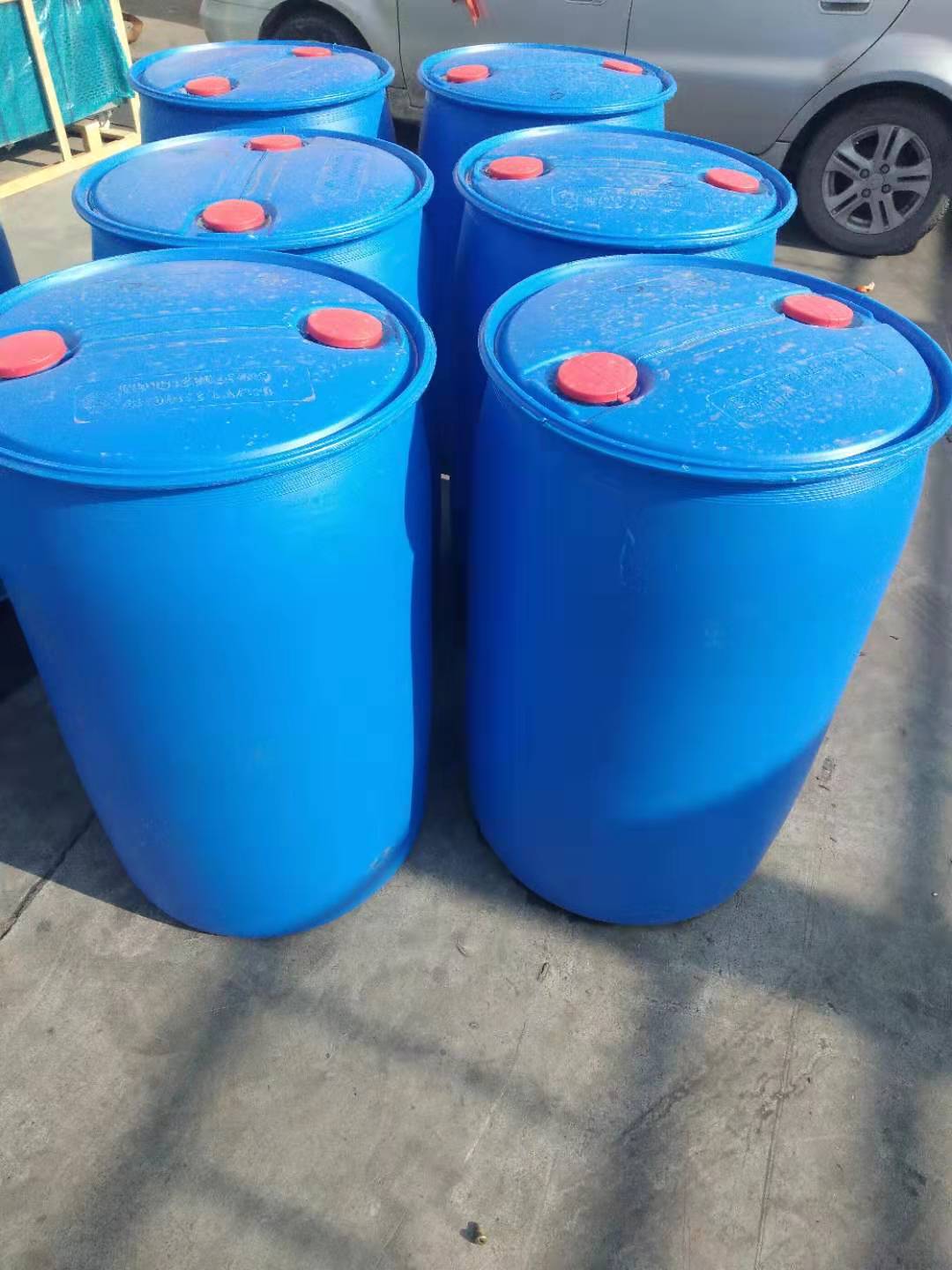 乙二醛40水溶液图片