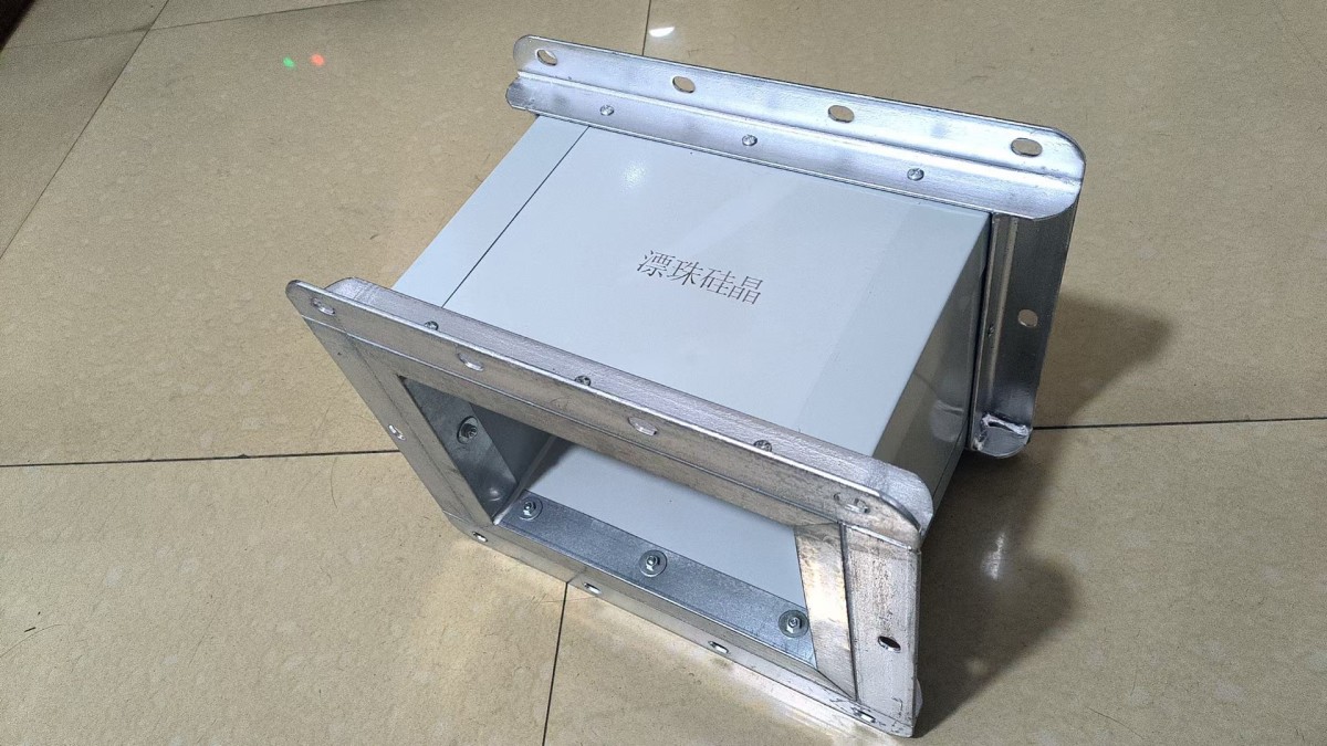 漂珠硅晶防排烟风管图片