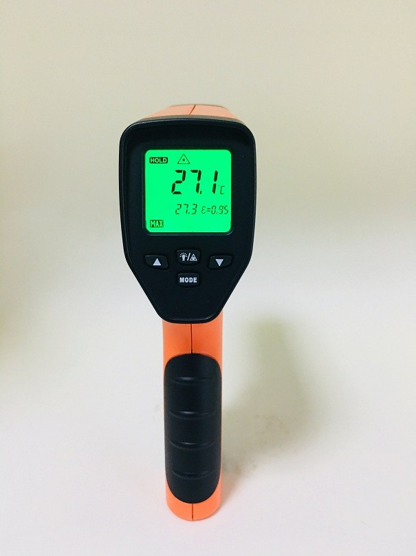 查尔双激光红外线测温仪DT600图片