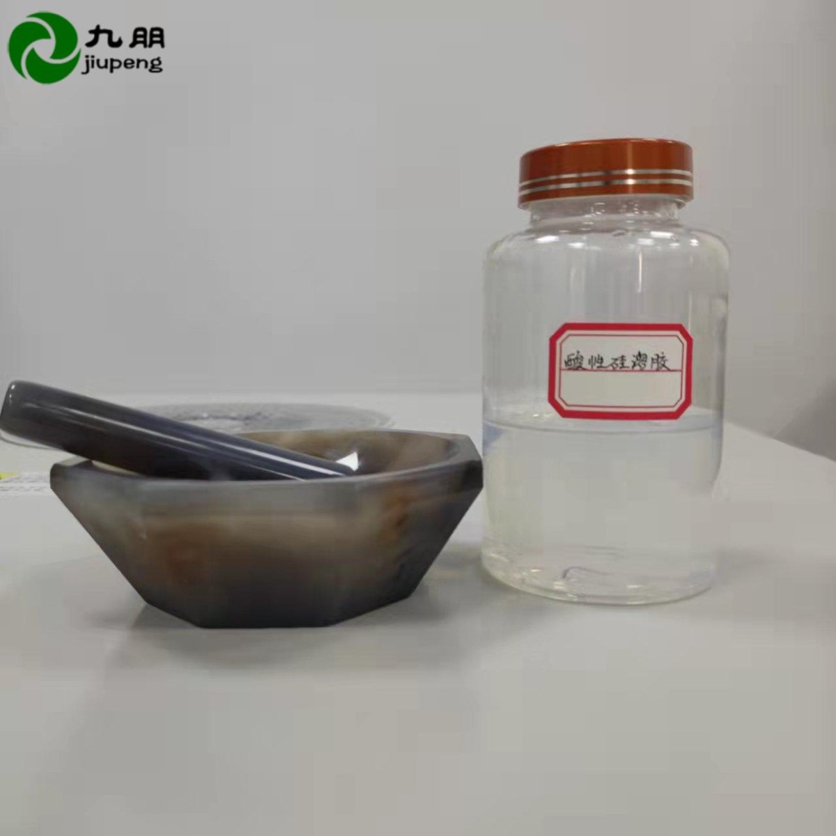 锂电池隔膜涂覆纳米铝溶胶图片