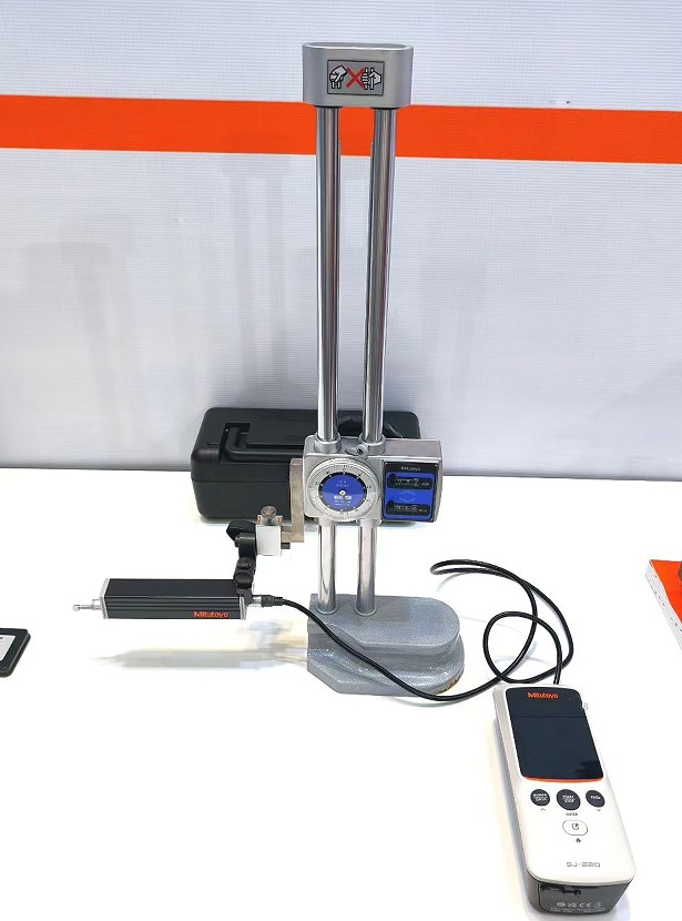 三丰表面粗糙度仪SJ-220图片