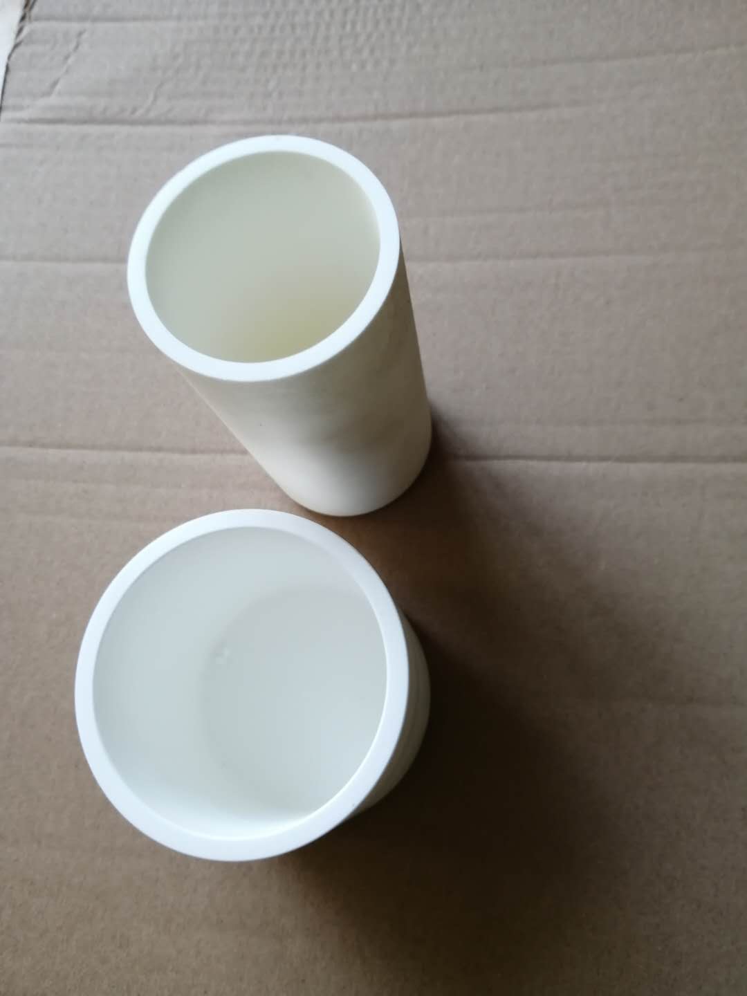 高纯氧化锆坩埚图片